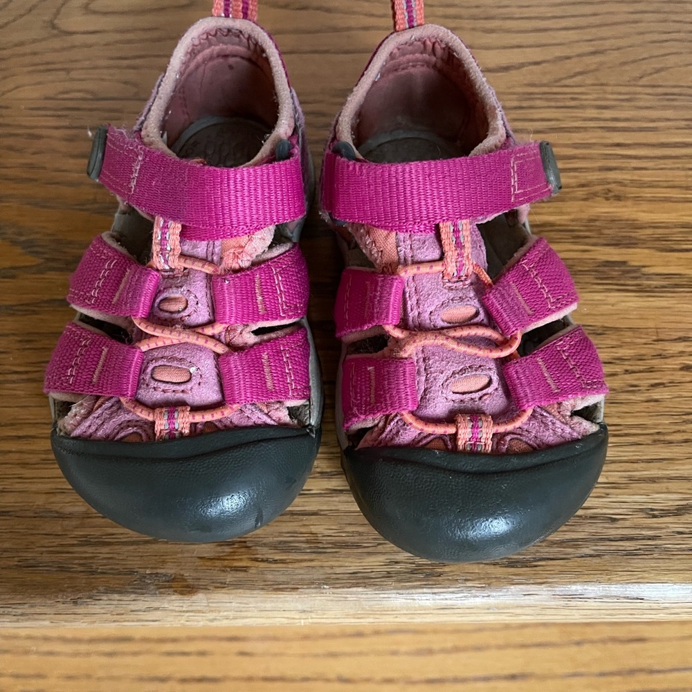 Kids Pink Sandals